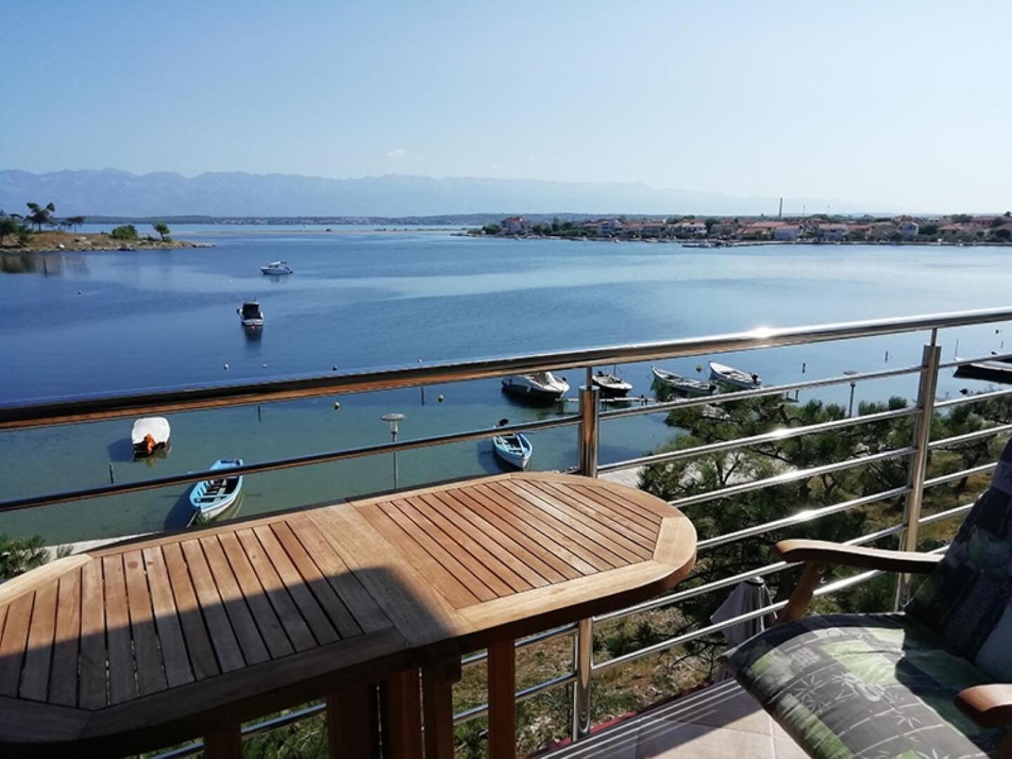 Apartments Ljilja 닌 외부 사진