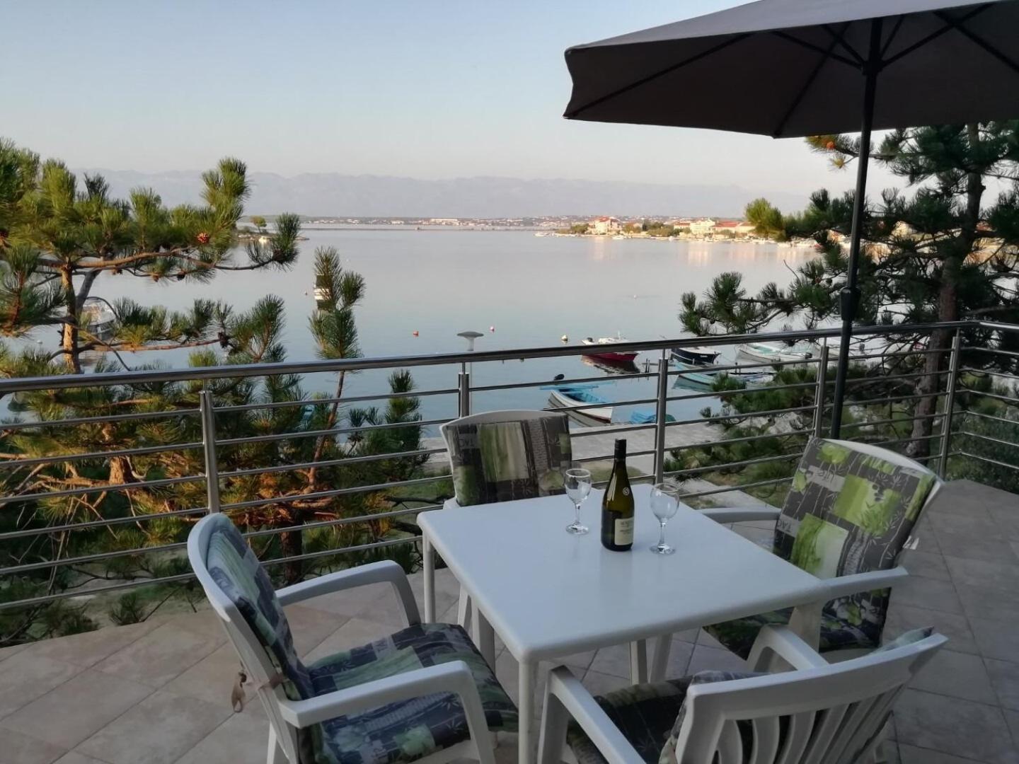 Apartments Ljilja 닌 외부 사진